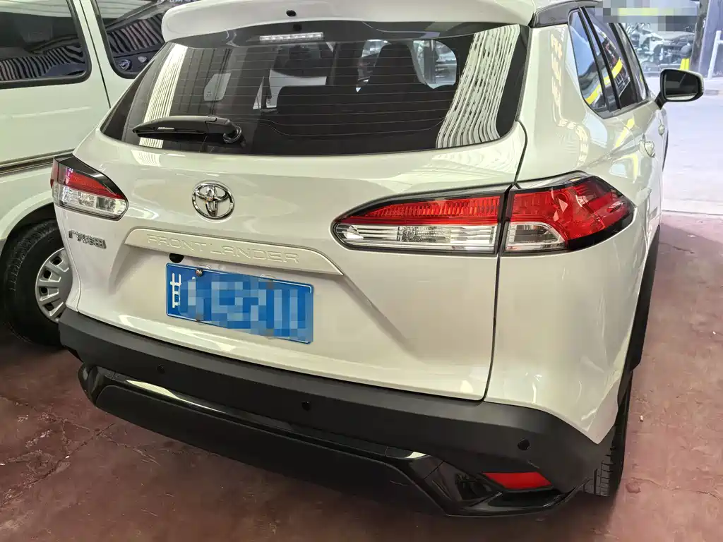 Frontlander 2.0 L CVT Elite plus