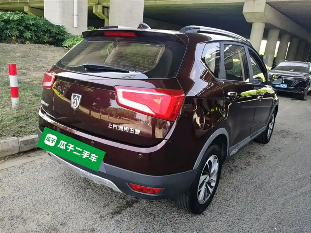 Baojun 560 1.8 L Manual Luxury