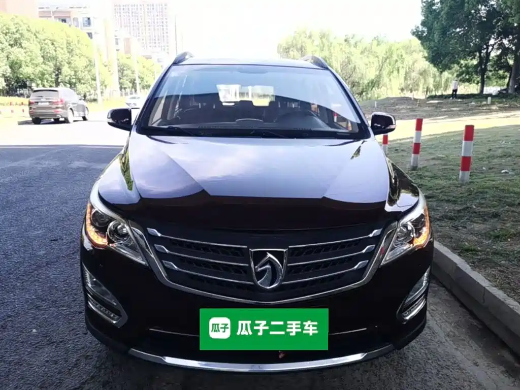 Baojun 560 1.8 L Manual Luxury