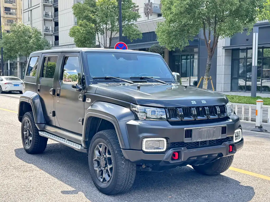 BAIC BJ40 2.0 D Auto 4 WD Blade Hero Swordsman