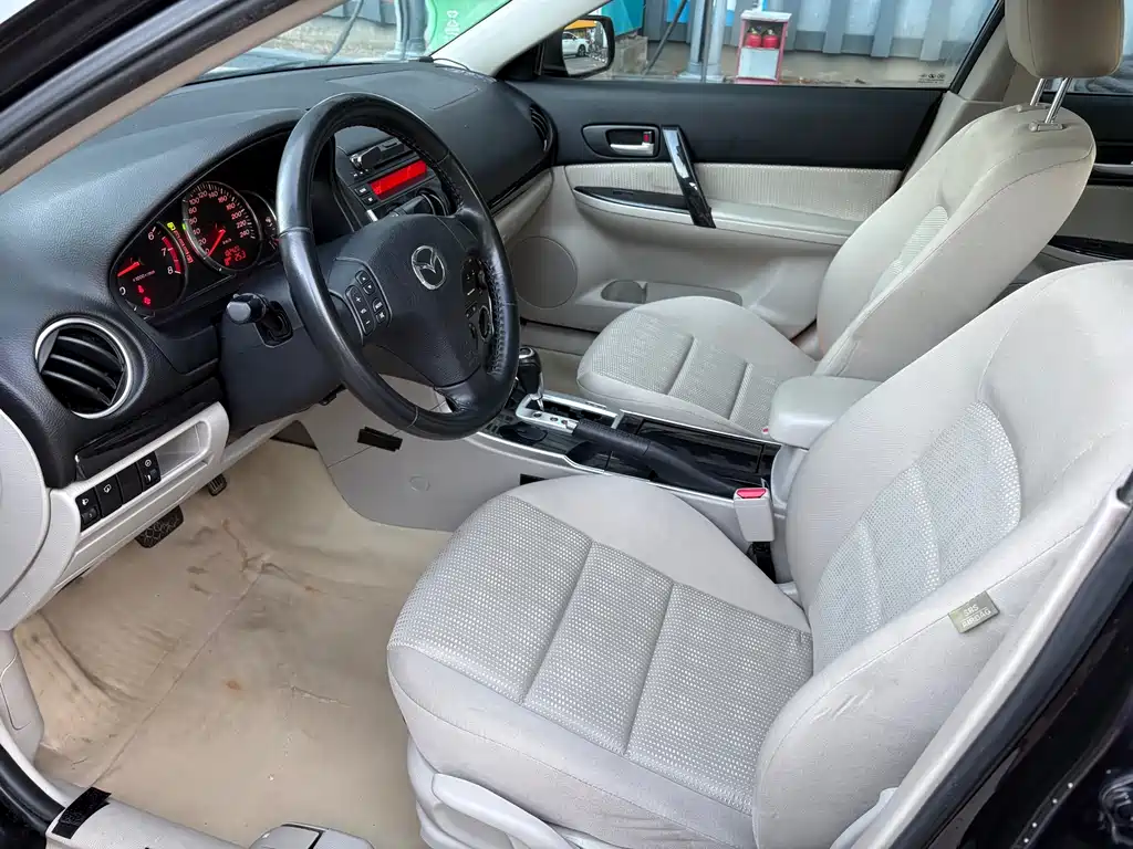 Mazda 6 2.0 L Auto Fashion