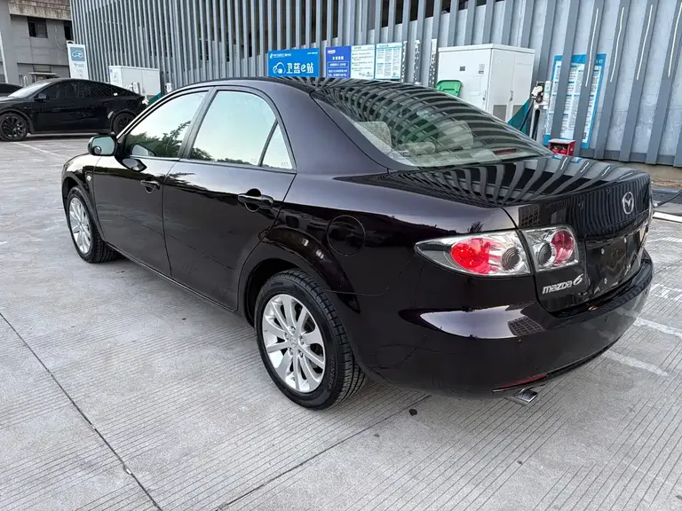 Mazda 6 2.0 L Auto Fashion
