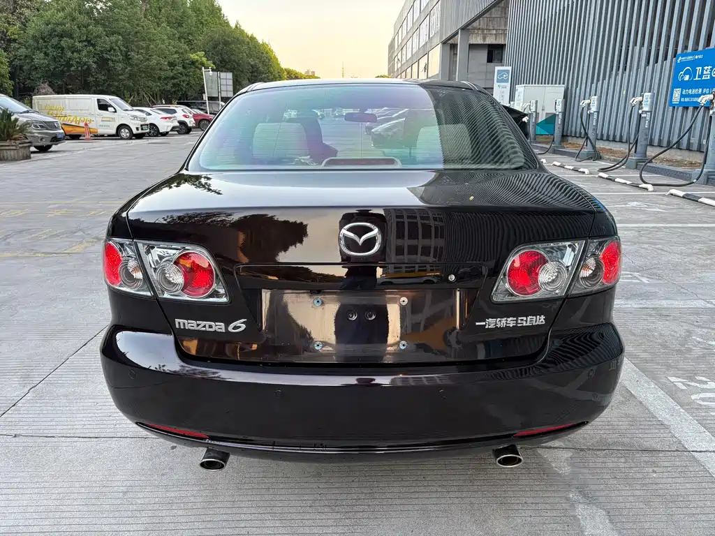 Mazda 6 2.0 L Auto Fashion
