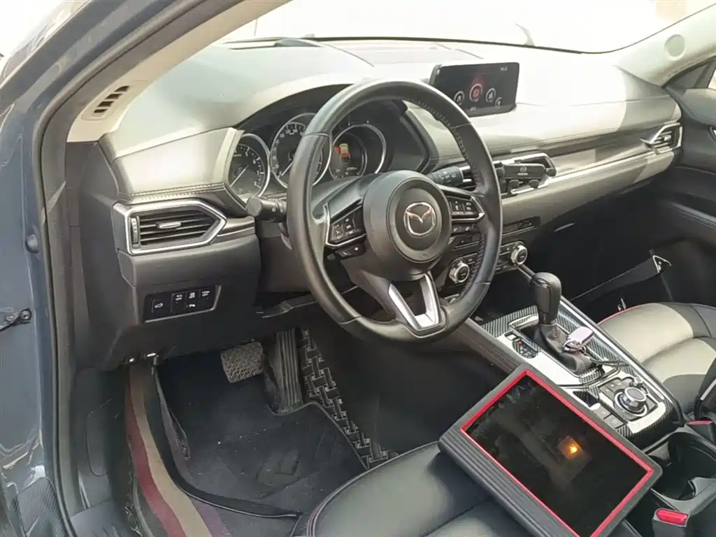 Mazda CX-5 2.5 L Auto 2 WD Black Knight