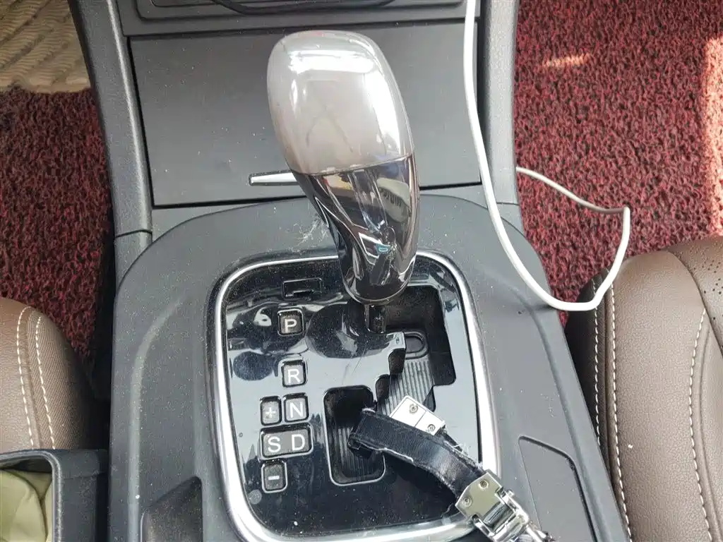 BYD S7 2.0 T Auto Distinguished Plus