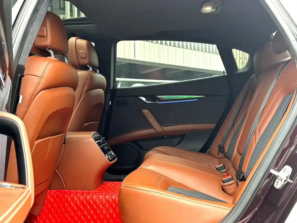 Quattroporte 3.0 T Standard