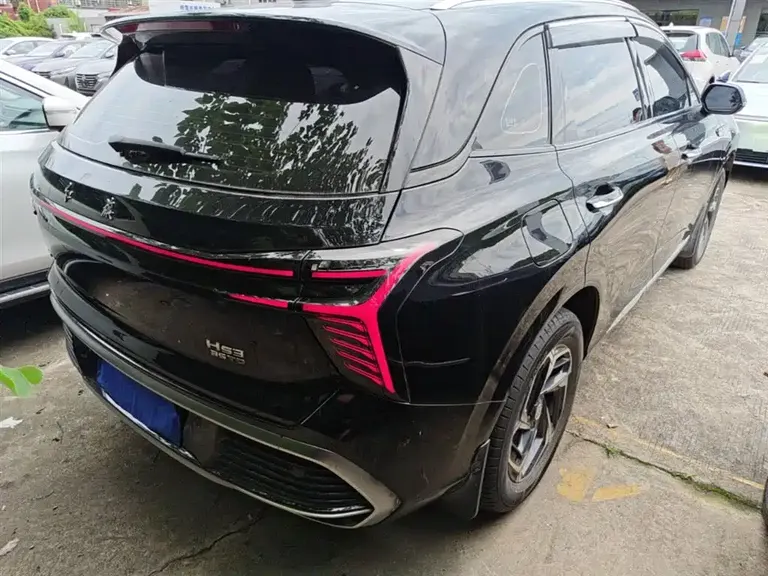 Hongqi HS3 1.5 T Good Deed