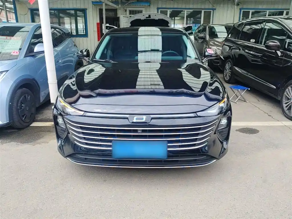 Besturn B70 4 th Gen 2.0 T Leading Royal
