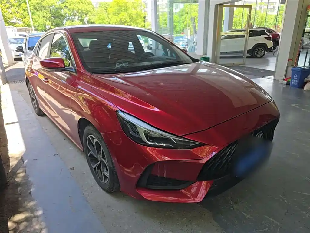 MG5 180 DVVT CVT Youth Luxury