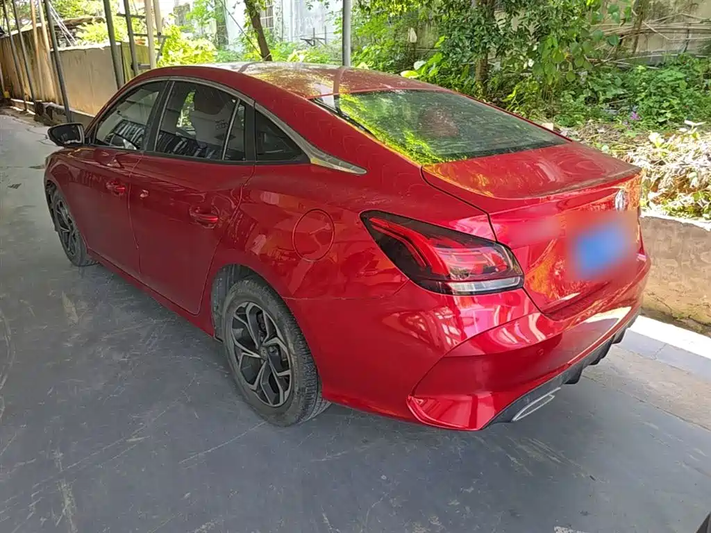 MG5 180 DVVT CVT Youth Luxury