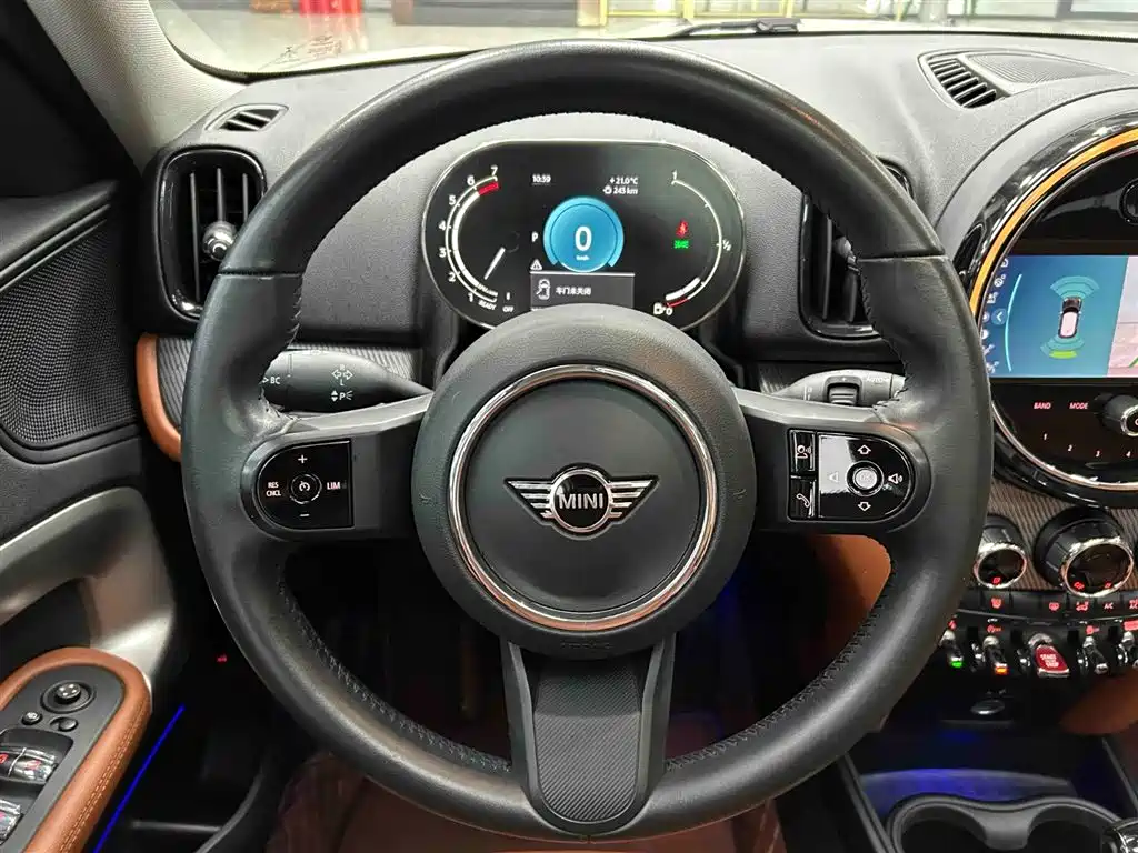 MINI COUNTRYMAN MINI COUNTRYMAN 2022款 改款 1.5 T COOPER 鉴赏家