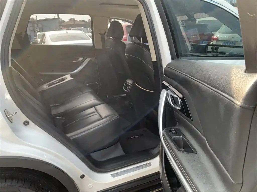 Zotye T500 众泰T500 2018款 1.5 T 手动尊享型