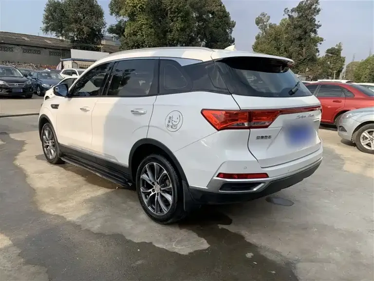 Zotye T500 众泰T500 2018款 1.5 T 手动尊享型