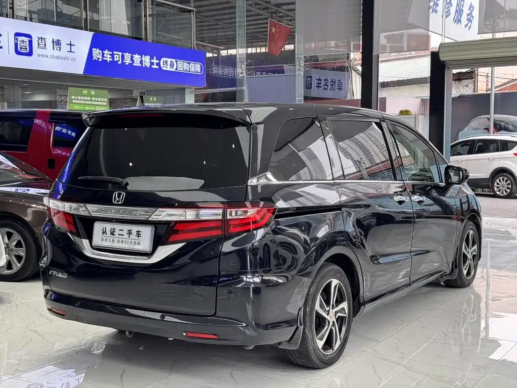 Odyssey Facelift 2.4 L Smart Enjoyment