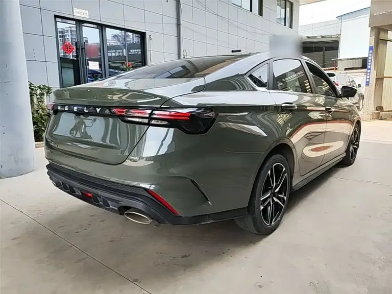 Geely Binrui Binrui COOL 1.5 T DCT Lightning