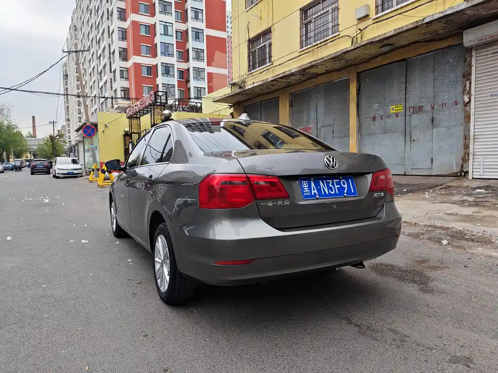 Jetta 捷达 2013款 1.4 L 手动舒适型
