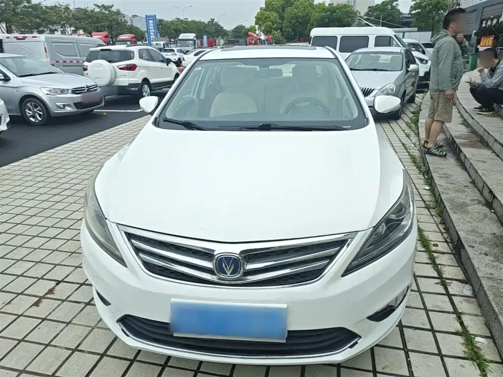 Eado 1.6 L Manual Style