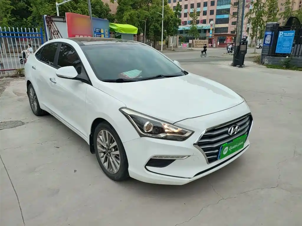 Mistra 1.8 L Auto Intelligent GLS CN-V