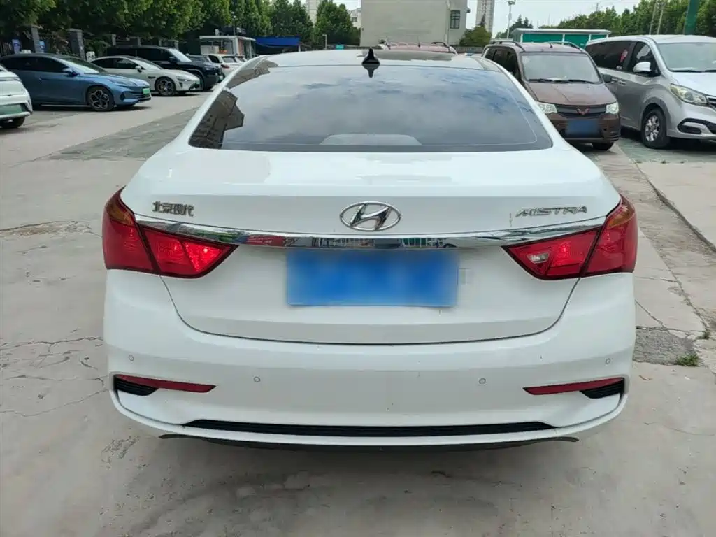Mistra 1.8 L Auto Intelligent GLS CN-V
