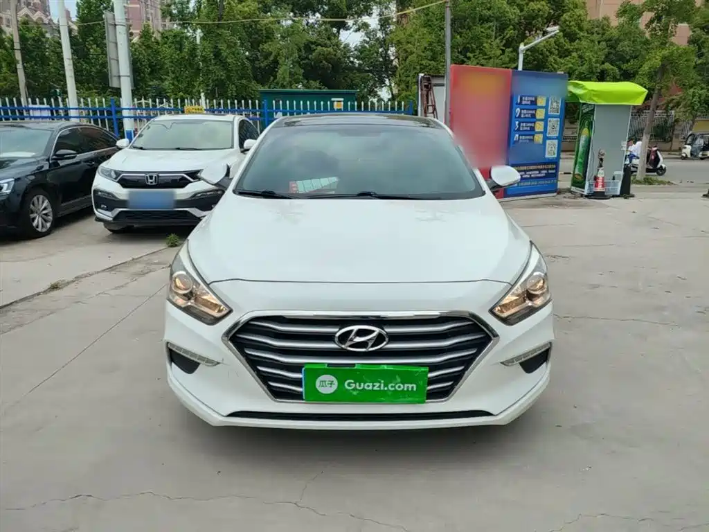 Mistra 1.8 L Auto Intelligent GLS CN-V