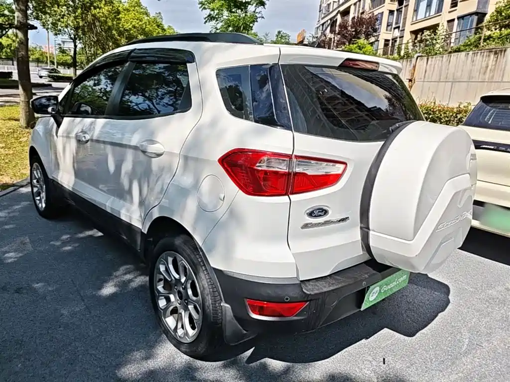 EcoSport 1.5 L Auto Platinum Wing