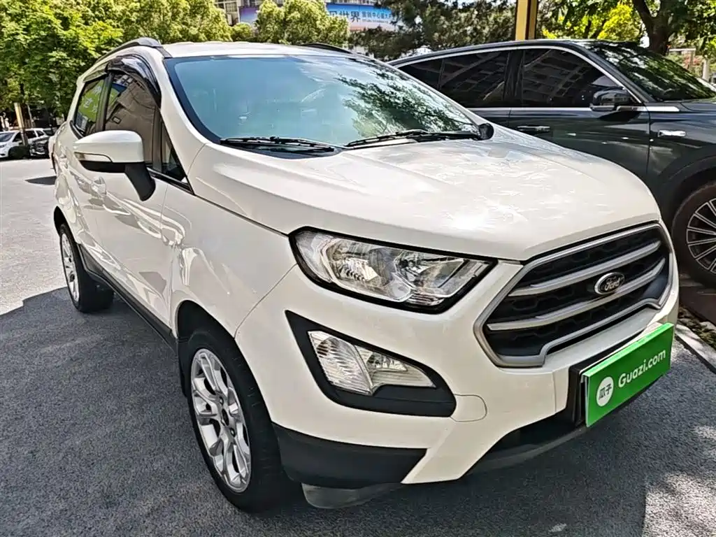 EcoSport 1.5 L Auto Platinum Wing
