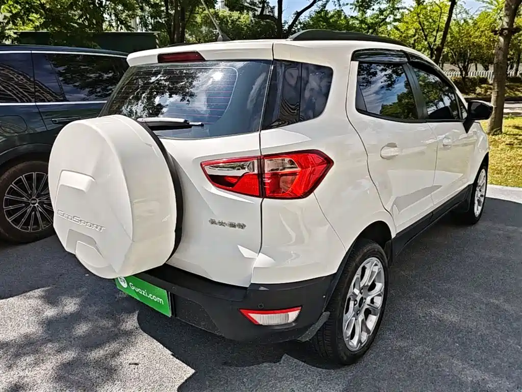 EcoSport 1.5 L Auto Platinum Wing
