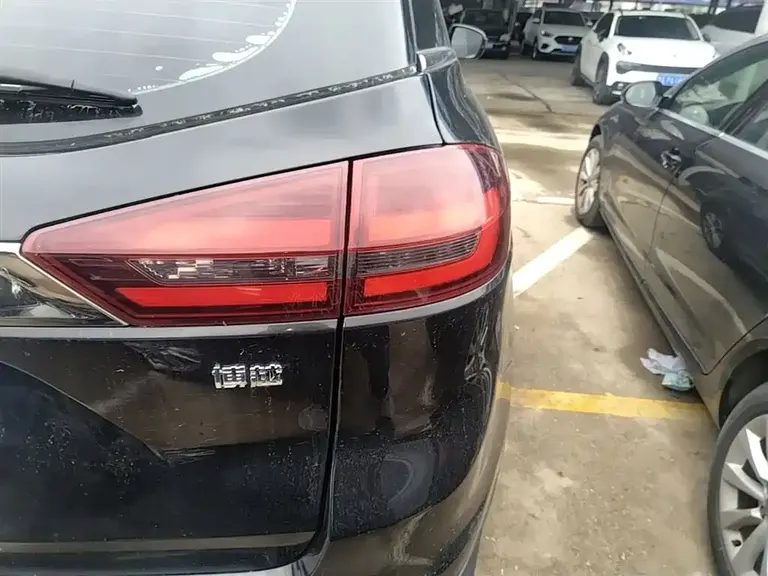 Geely Boyue 1.8 TD DCT 2 WD Connected 4 G Connected