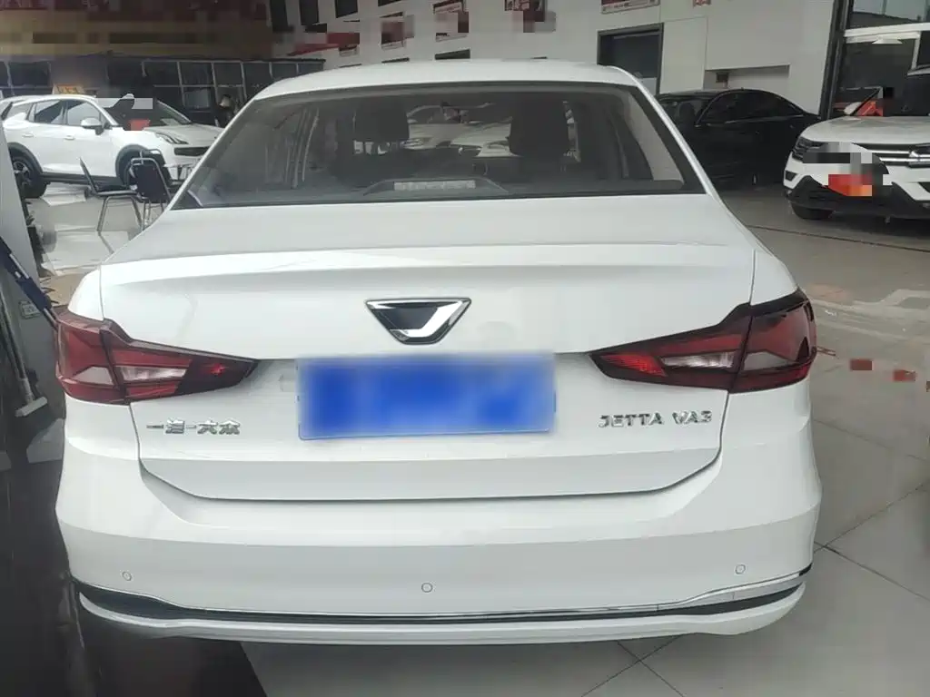 Jetta VA3 1.5 L Auto Joy