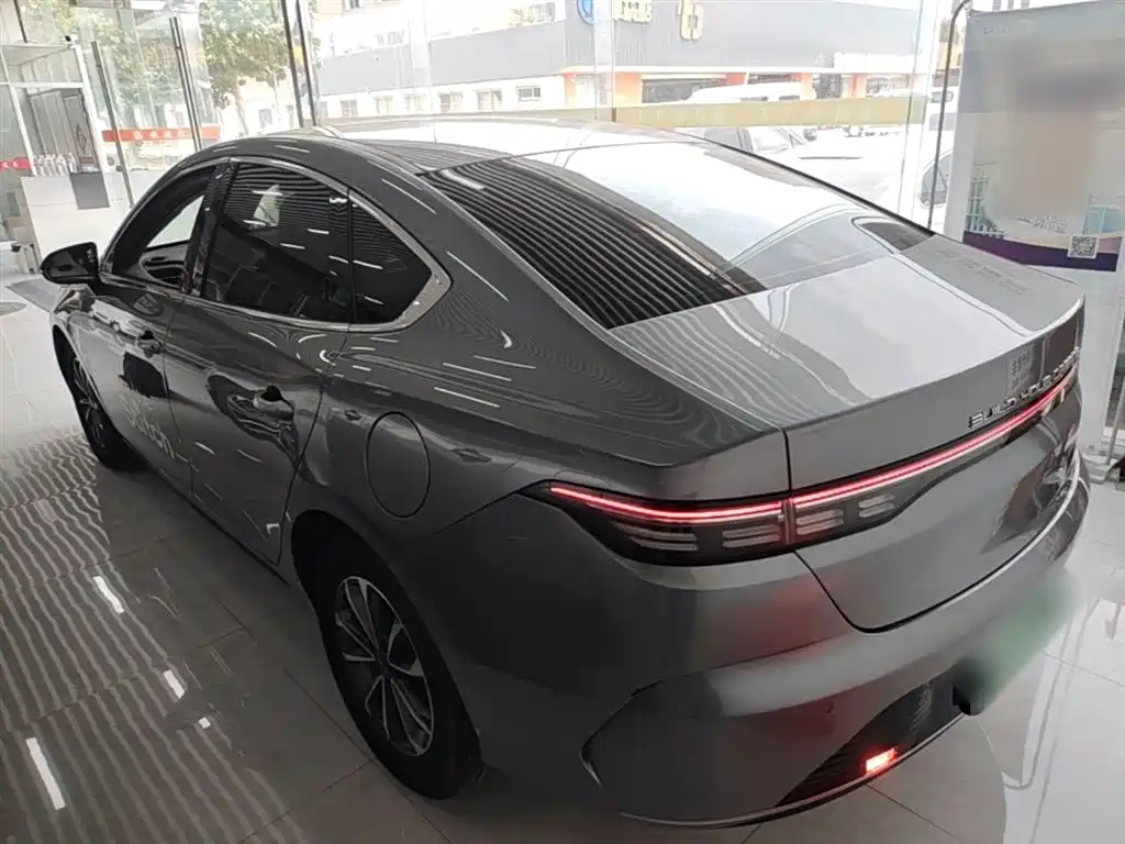Destroyer 05 Glory DM-i 55 KM Luxury