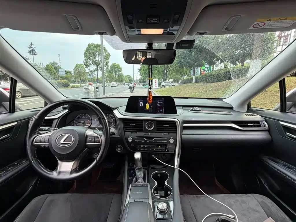 Lexus RX Facelift 300 2 WD Elite