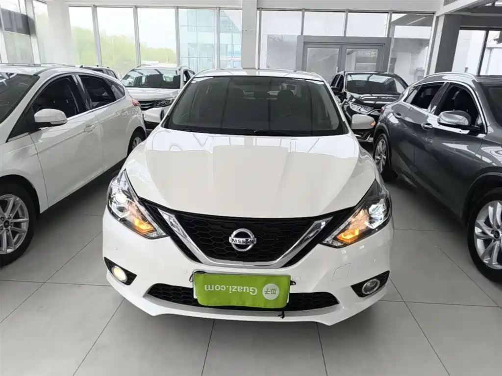 Sylphy 1.6 XV CVT Smart Enjoyment