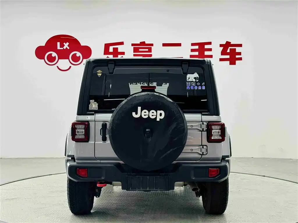 Wrangler 2.0 T Sahara 4-door CN-V