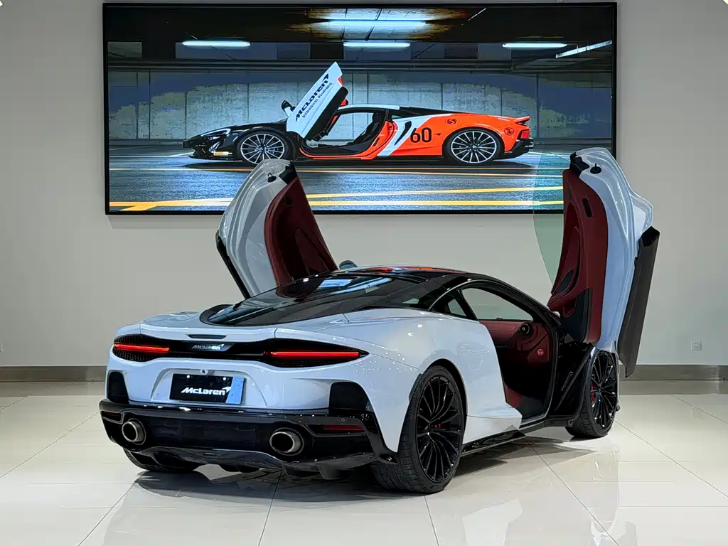 McLaren GT 4.0 T Standard