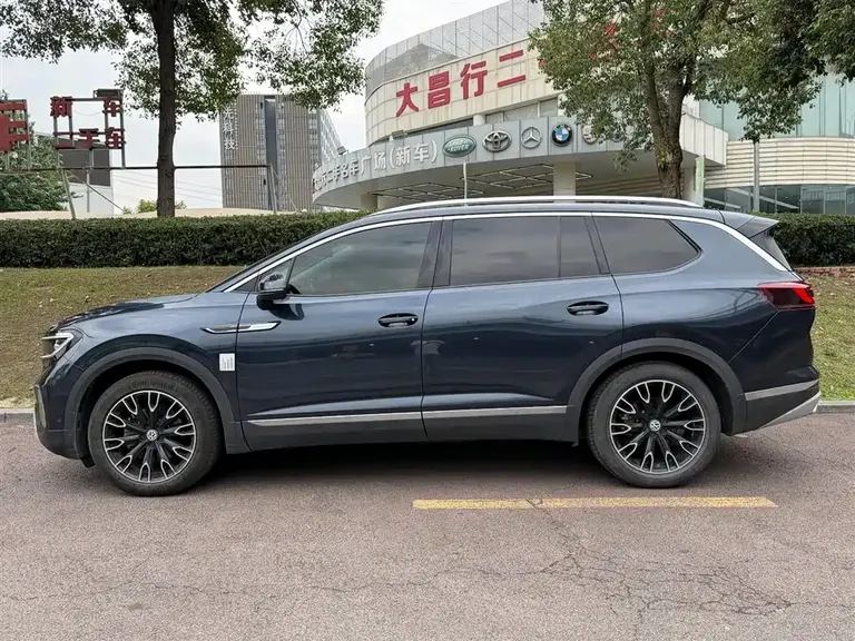 Volkswagen Talagon 380 TSI 4 WD Luxury Premium Realm Pro Limited