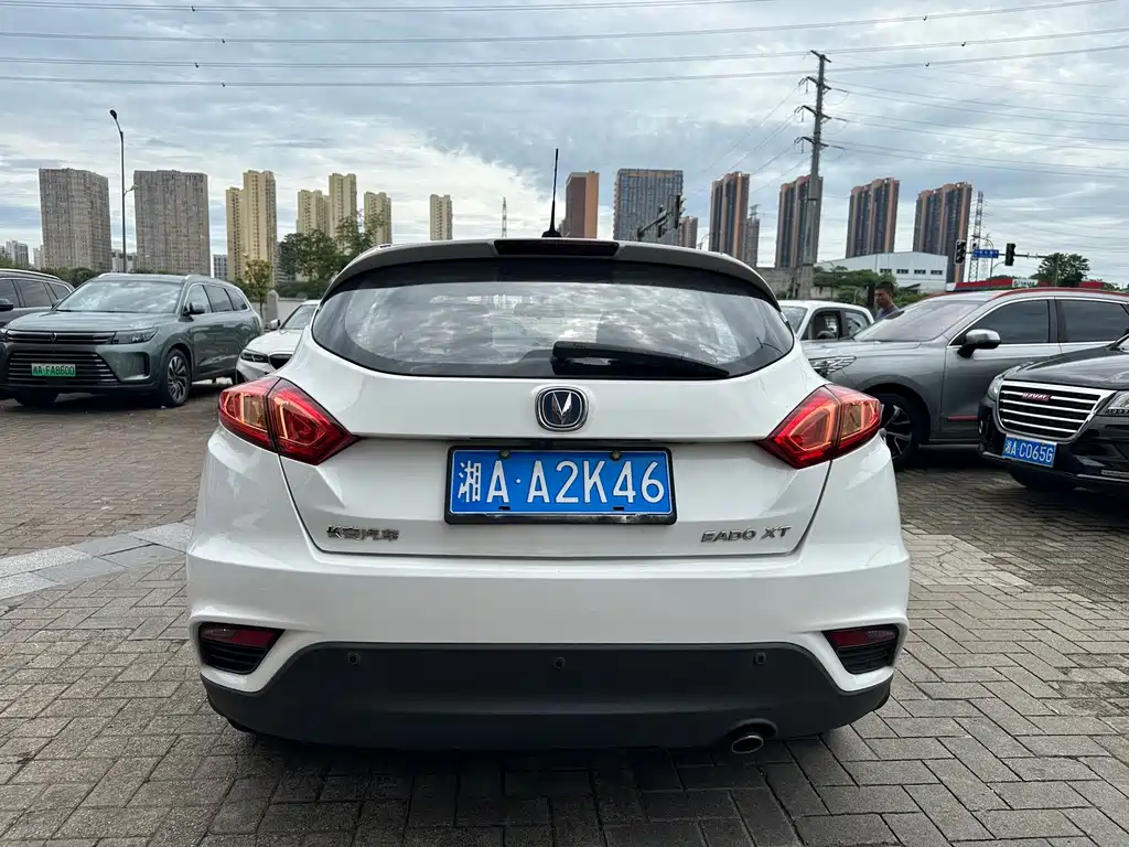 Eado XT 逸动XT 2015款 1.6 L 自动锐酷型 国IV