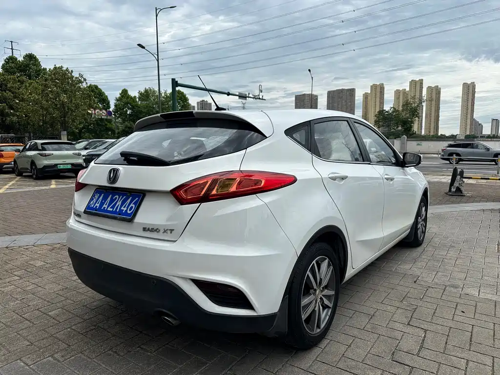 Eado XT 逸动XT 2015款 1.6 L 自动锐酷型 国IV