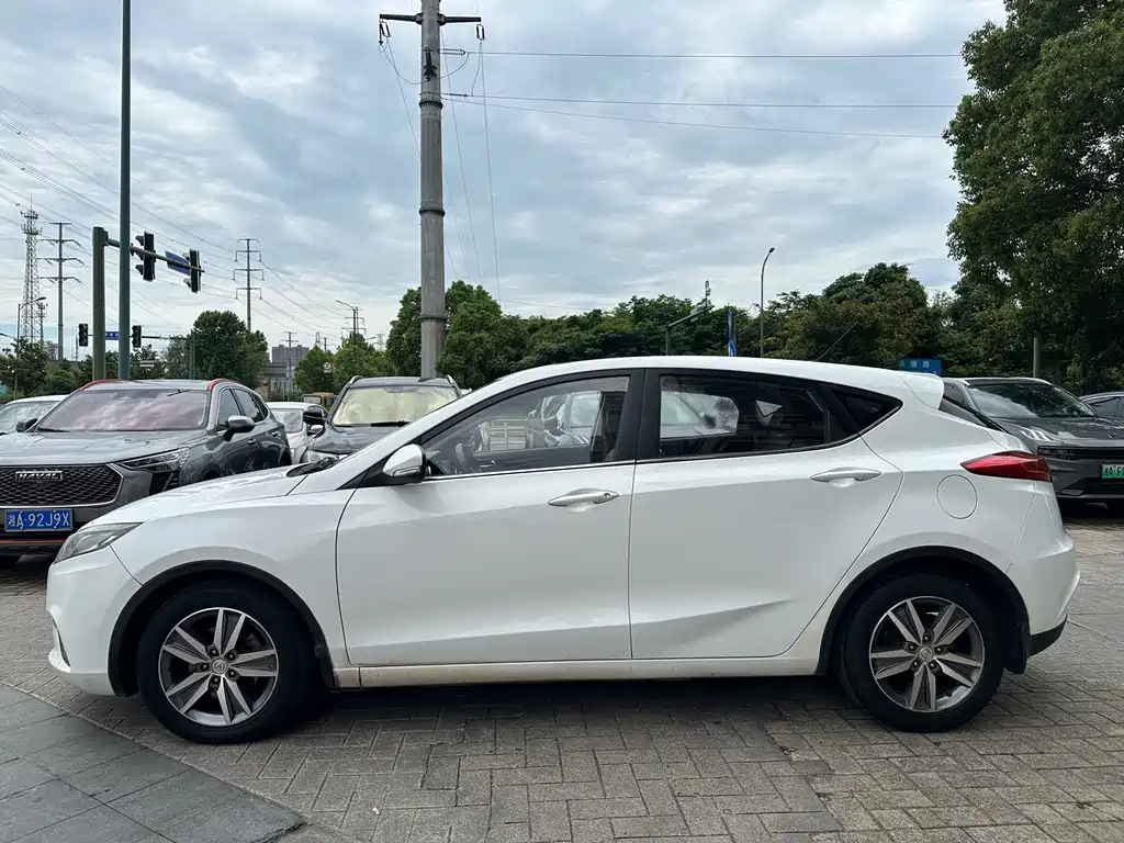 Eado XT 逸动XT 2015款 1.6 L 自动锐酷型 国IV