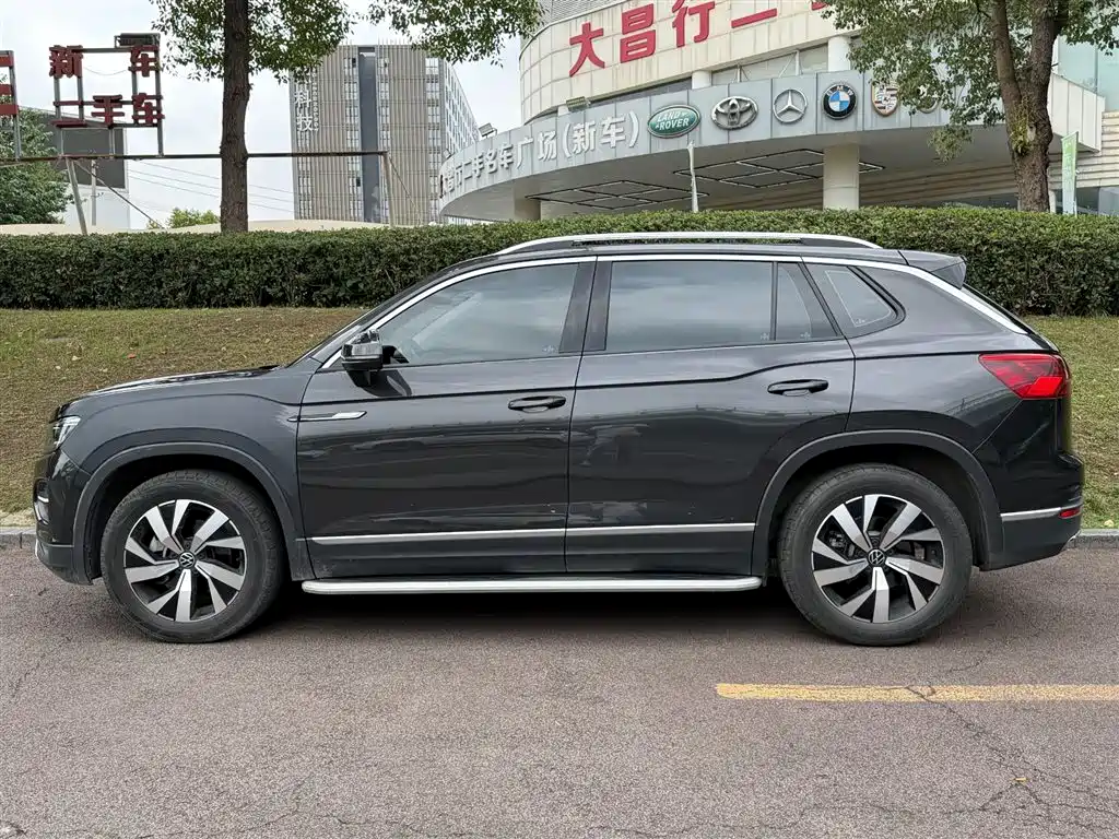 Tayron 330 TSI 2 WD 3 Anniversary Limited