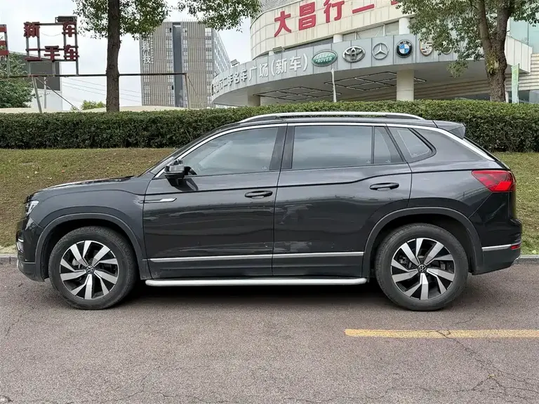 Volkswagen Tayron 330 TSI 2 WD 3 Anniversary Limited