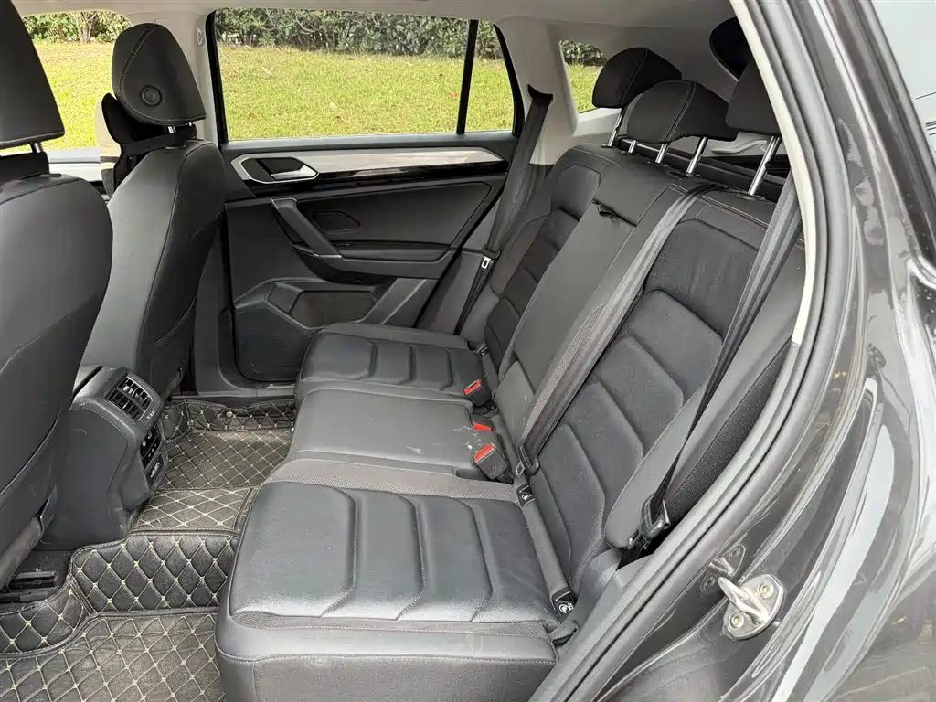 Tayron 330 TSI 2 WD 3 Anniversary Limited