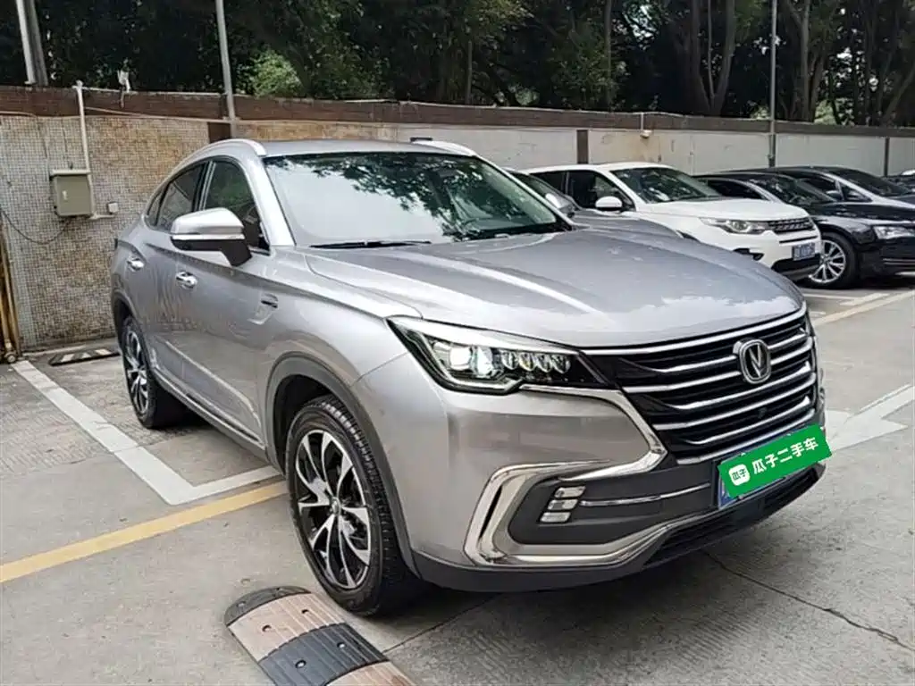 Changan CS85 Coupe 1.5 T DCT Motion CN-VI