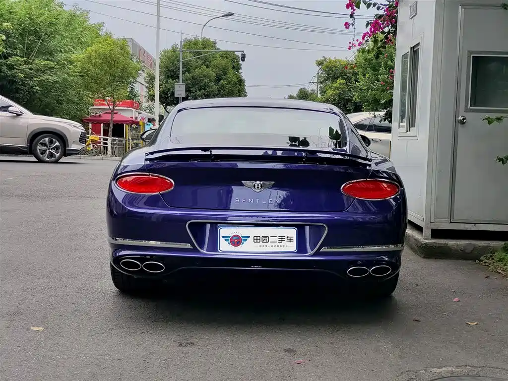 Continental GT 4.0 T GT V8