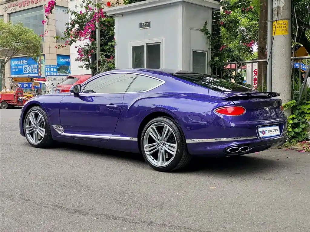 Continental GT 4.0 T GT V8