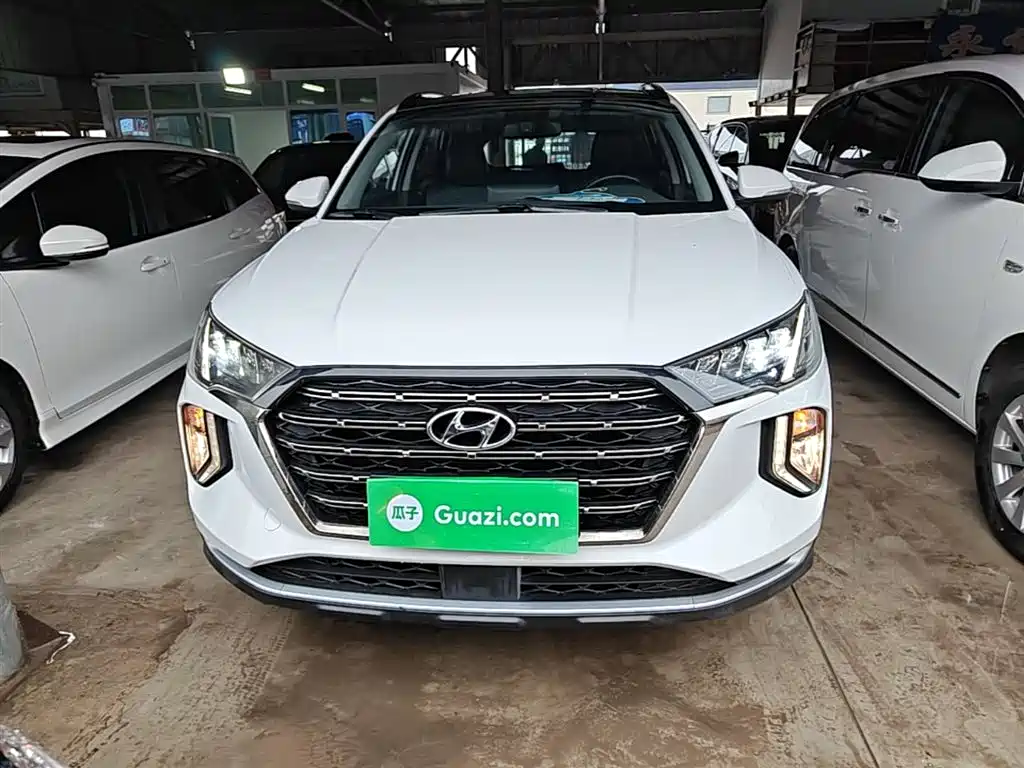Tucson 280 TGDi 2 WD GLS Fashion CN-VI