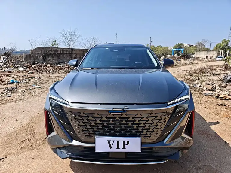Changan Oshan Z6 Blue Whale 1.5 T DCT Smart Enjoyment