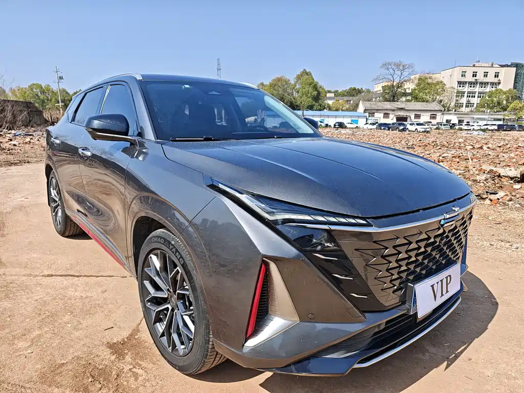 Changan Oshan Z6 Blue Whale 1.5 T DCT Smart Enjoyment