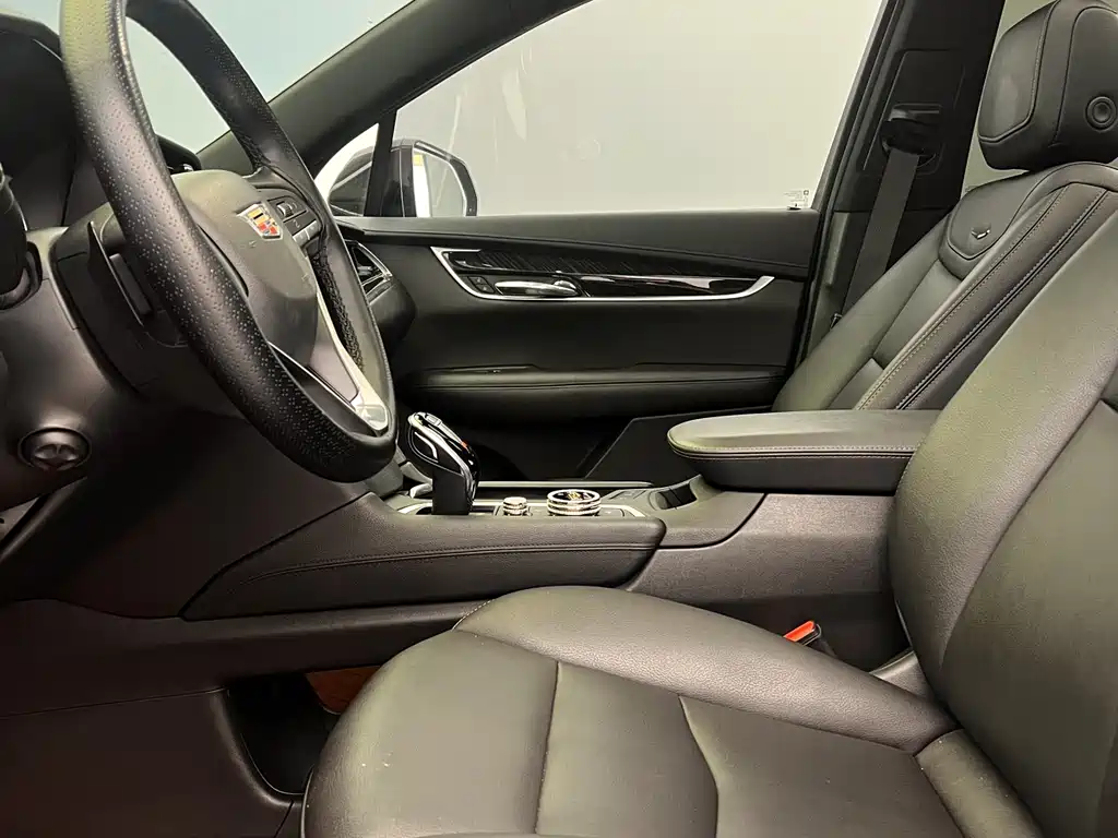 Cadillac XT6 28 T 6-seat Luxury
