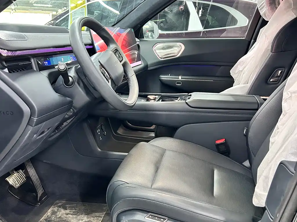 Lynk & Co 900 领克900 2025款 2.0 T Ultra 6座