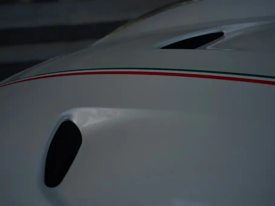 California T 3.9 T Standard